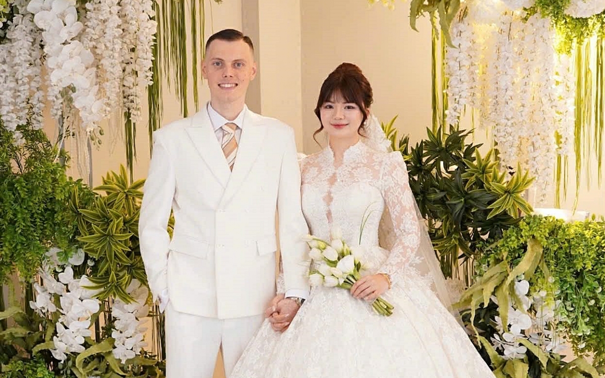 Chàng rể Anh và tình yêu đối với Tết Việt Nam